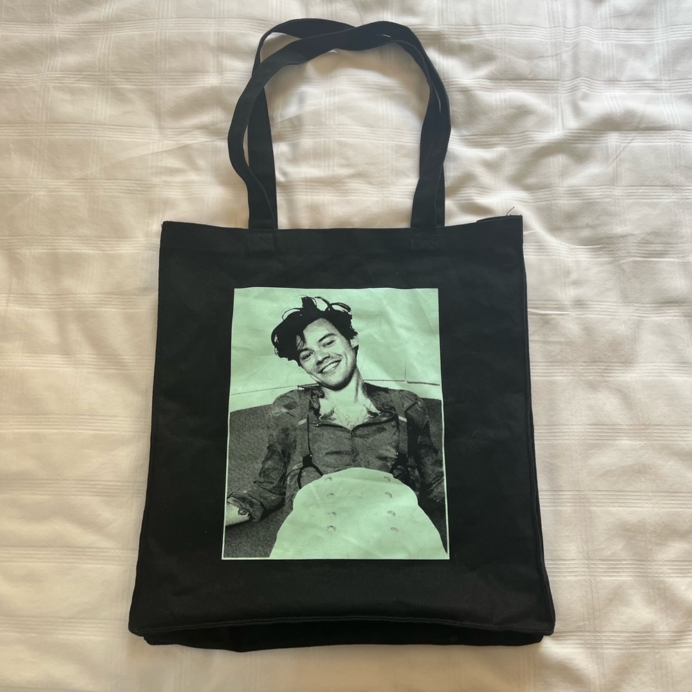 HARRY STYLES LOVE ON TOUR TOTE BAG